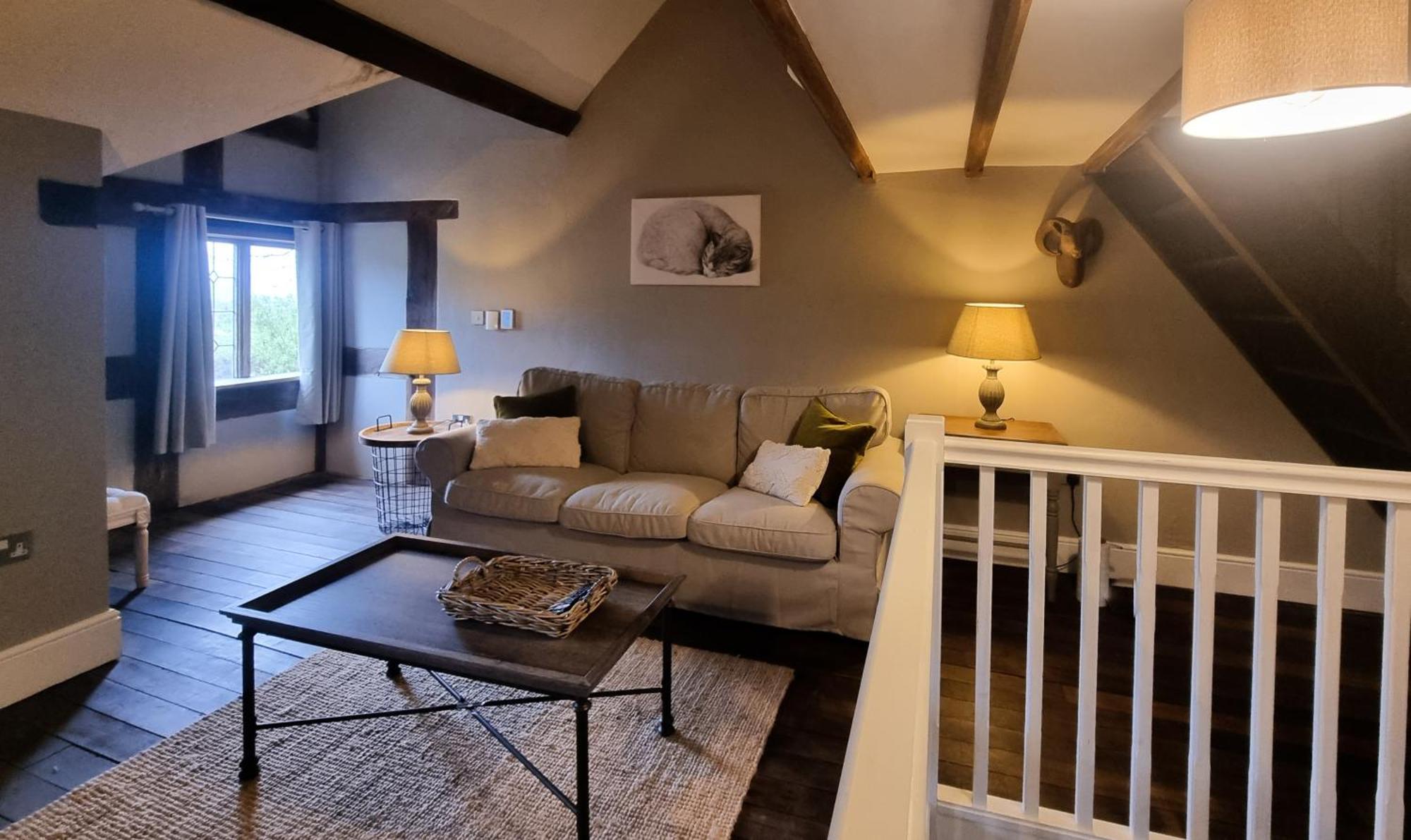 The Threshing Barn At Penrhos Court Villa Kington  Kamer foto